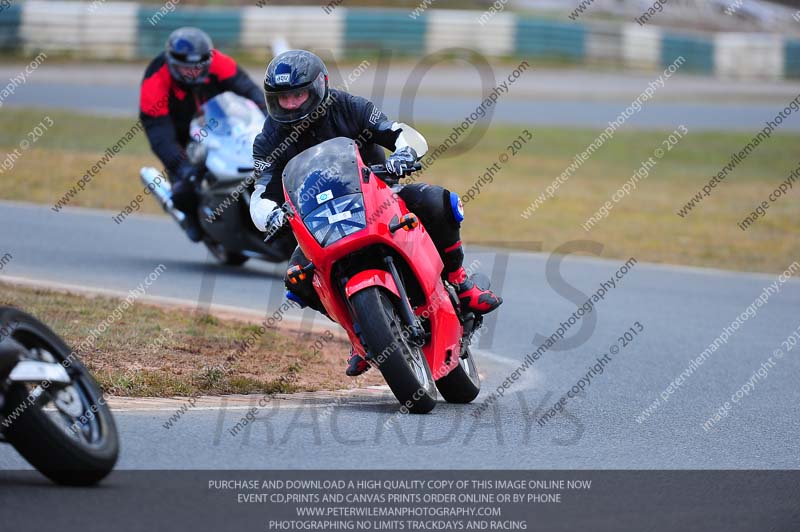enduro digital images;event digital images;eventdigitalimages;mallory park;mallory park photographs;mallory park trackday;mallory park trackday photographs;no limits trackdays;peter wileman photography;racing digital images;trackday digital images;trackday photos