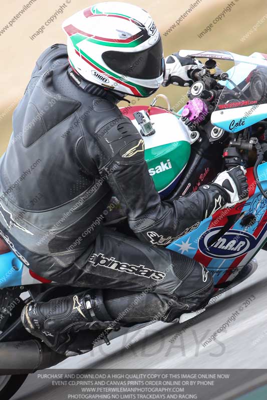 donington no limits trackday;donington park photographs;donington trackday photographs;no limits trackdays;peter wileman photography;trackday digital images;trackday photos