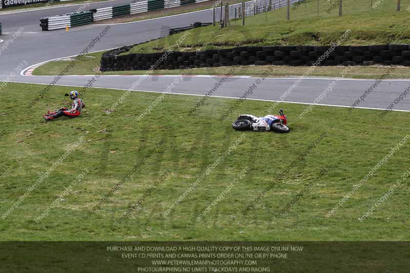 cadwell no limits trackday;cadwell park;cadwell park photographs;cadwell trackday photographs;enduro digital images;event digital images;eventdigitalimages;no limits trackdays;peter wileman photography;racing digital images;trackday digital images;trackday photos