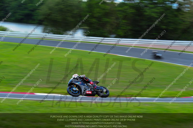 enduro digital images;event digital images;eventdigitalimages;no limits trackdays;oulton no limits trackday;oulton park cheshire;oulton trackday photographs;peter wileman photography;racing digital images;trackday digital images;trackday photos
