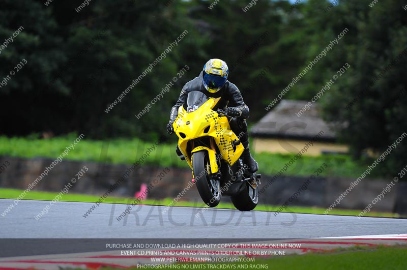 enduro digital images;event digital images;eventdigitalimages;no limits trackdays;oulton no limits trackday;oulton park cheshire;oulton trackday photographs;peter wileman photography;racing digital images;trackday digital images;trackday photos