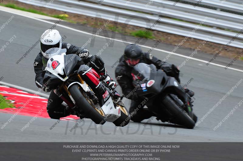 enduro digital images;event digital images;eventdigitalimages;no limits trackdays;oulton no limits trackday;oulton park cheshire;oulton trackday photographs;peter wileman photography;racing digital images;trackday digital images;trackday photos