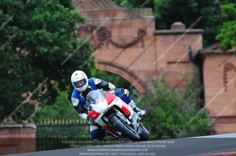 enduro digital images;event digital images;eventdigitalimages;no limits trackdays;oulton no limits trackday;oulton park cheshire;oulton trackday photographs;peter wileman photography;racing digital images;trackday digital images;trackday photos