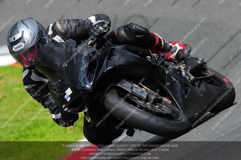 enduro digital images;event digital images;eventdigitalimages;no limits trackdays;oulton no limits trackday;oulton park cheshire;oulton trackday photographs;peter wileman photography;racing digital images;trackday digital images;trackday photos