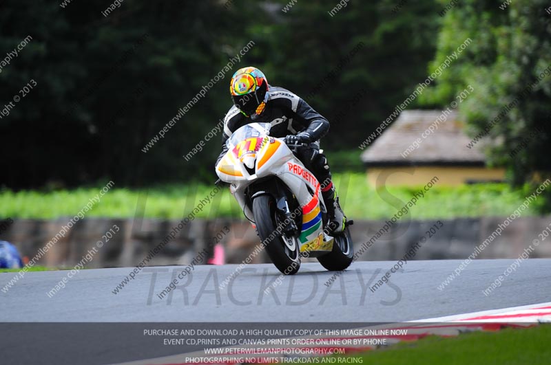 enduro digital images;event digital images;eventdigitalimages;no limits trackdays;oulton no limits trackday;oulton park cheshire;oulton trackday photographs;peter wileman photography;racing digital images;trackday digital images;trackday photos