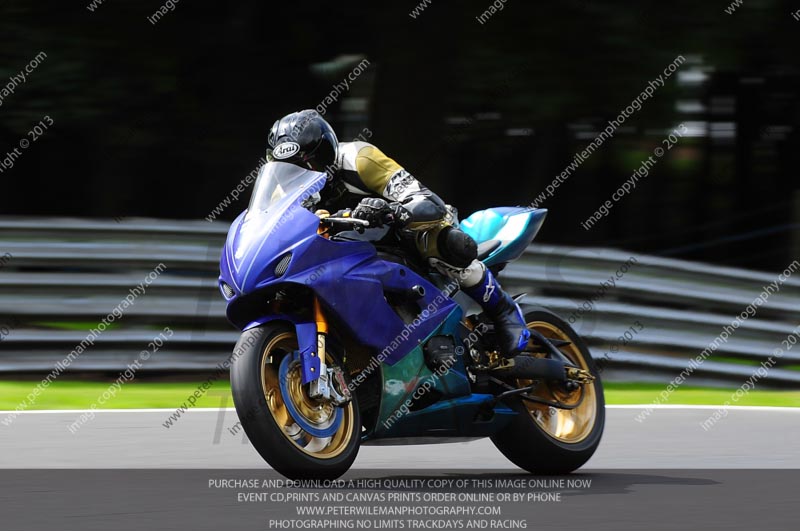 enduro digital images;event digital images;eventdigitalimages;no limits trackdays;oulton no limits trackday;oulton park cheshire;oulton trackday photographs;peter wileman photography;racing digital images;trackday digital images;trackday photos