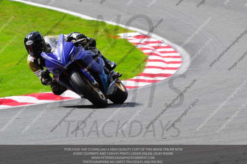 enduro digital images;event digital images;eventdigitalimages;no limits trackdays;oulton no limits trackday;oulton park cheshire;oulton trackday photographs;peter wileman photography;racing digital images;trackday digital images;trackday photos