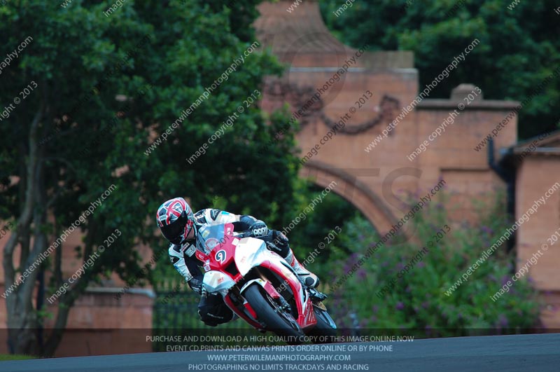 enduro digital images;event digital images;eventdigitalimages;no limits trackdays;oulton no limits trackday;oulton park cheshire;oulton trackday photographs;peter wileman photography;racing digital images;trackday digital images;trackday photos