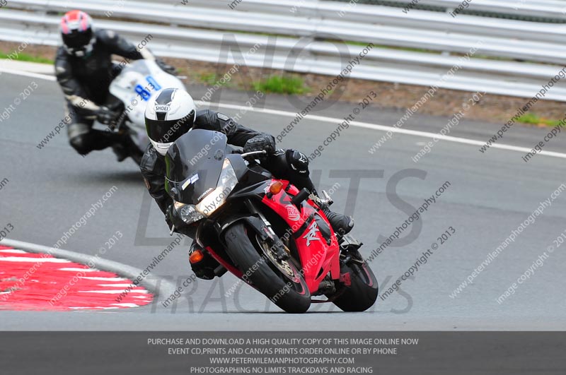 enduro digital images;event digital images;eventdigitalimages;no limits trackdays;oulton no limits trackday;oulton park cheshire;oulton trackday photographs;peter wileman photography;racing digital images;trackday digital images;trackday photos