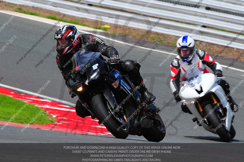 enduro digital images;event digital images;eventdigitalimages;no limits trackdays;oulton no limits trackday;oulton park cheshire;oulton trackday photographs;peter wileman photography;racing digital images;trackday digital images;trackday photos