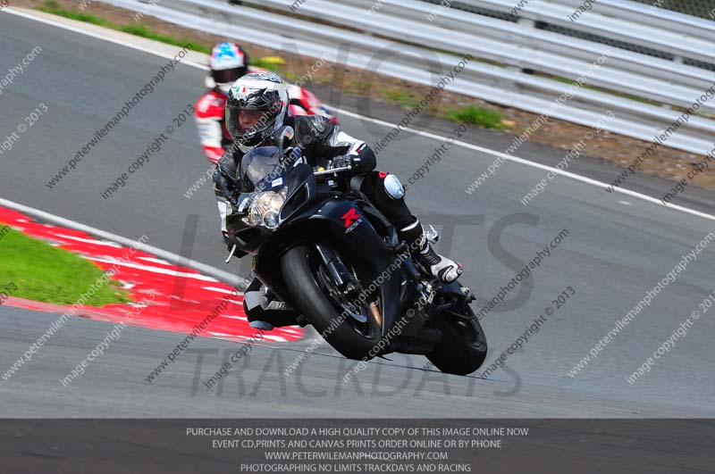 enduro digital images;event digital images;eventdigitalimages;no limits trackdays;oulton no limits trackday;oulton park cheshire;oulton trackday photographs;peter wileman photography;racing digital images;trackday digital images;trackday photos