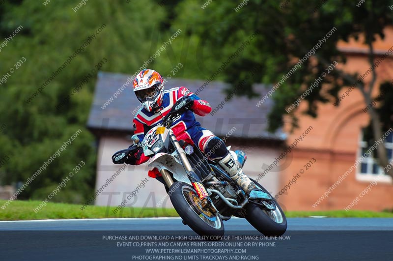 enduro digital images;event digital images;eventdigitalimages;no limits trackdays;oulton no limits trackday;oulton park cheshire;oulton trackday photographs;peter wileman photography;racing digital images;trackday digital images;trackday photos