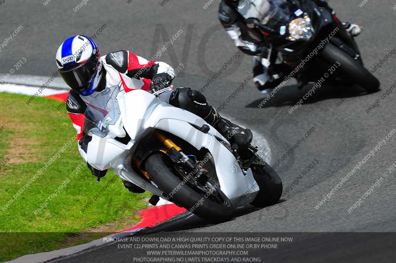 enduro digital images;event digital images;eventdigitalimages;no limits trackdays;oulton no limits trackday;oulton park cheshire;oulton trackday photographs;peter wileman photography;racing digital images;trackday digital images;trackday photos