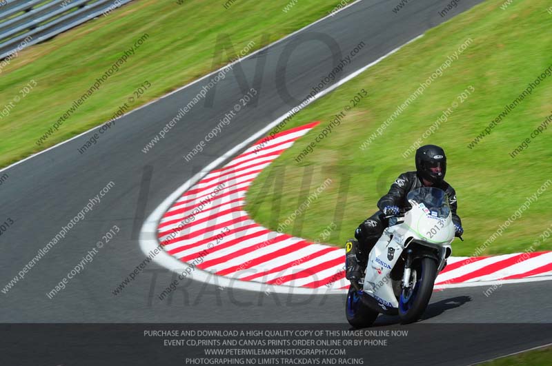 enduro digital images;event digital images;eventdigitalimages;no limits trackdays;oulton no limits trackday;oulton park cheshire;oulton trackday photographs;peter wileman photography;racing digital images;trackday digital images;trackday photos