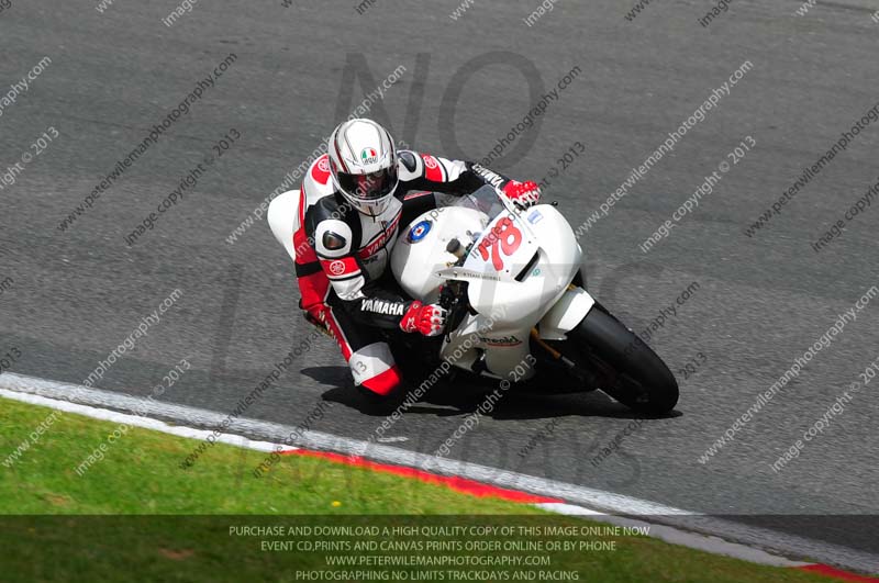 enduro digital images;event digital images;eventdigitalimages;no limits trackdays;oulton no limits trackday;oulton park cheshire;oulton trackday photographs;peter wileman photography;racing digital images;trackday digital images;trackday photos