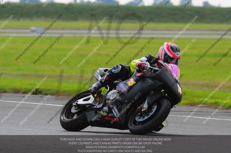 anglesey photographs;bedford no limits trackday;bedford trackday photographs;enduro digital images;event digital images;eventdigitalimages;no limits trackdays;peter wileman photography;racing digital images;trac mon;trackday digital images;trackday photos;ty croes