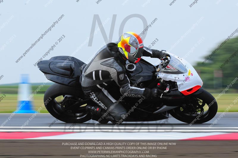 anglesey photographs;bedford no limits trackday;bedford trackday photographs;enduro digital images;event digital images;eventdigitalimages;no limits trackdays;peter wileman photography;racing digital images;trac mon;trackday digital images;trackday photos;ty croes