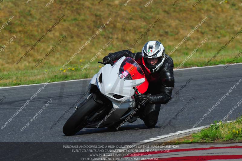 anglesey photographs;bedford no limits trackday;bedford trackday photographs;enduro digital images;event digital images;eventdigitalimages;no limits trackdays;peter wileman photography;racing digital images;trac mon;trackday digital images;trackday photos;ty croes