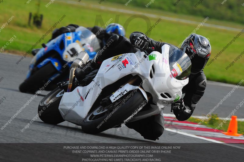 anglesey photographs;bedford no limits trackday;bedford trackday photographs;enduro digital images;event digital images;eventdigitalimages;no limits trackdays;peter wileman photography;racing digital images;trac mon;trackday digital images;trackday photos;ty croes