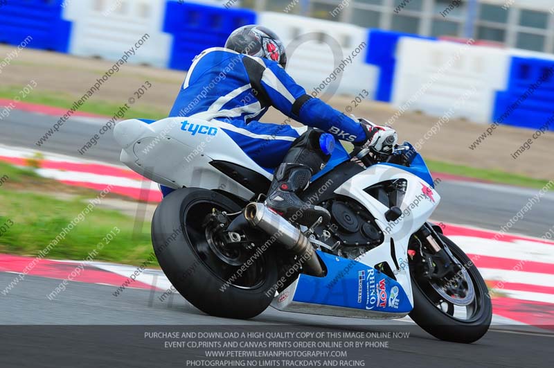 anglesey photographs;bedford no limits trackday;bedford trackday photographs;enduro digital images;event digital images;eventdigitalimages;no limits trackdays;peter wileman photography;racing digital images;trac mon;trackday digital images;trackday photos;ty croes