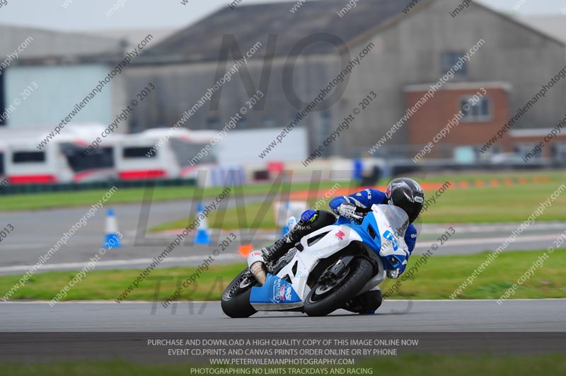 anglesey photographs;bedford no limits trackday;bedford trackday photographs;enduro digital images;event digital images;eventdigitalimages;no limits trackdays;peter wileman photography;racing digital images;trac mon;trackday digital images;trackday photos;ty croes