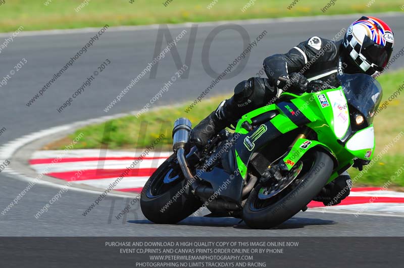 anglesey photographs;bedford no limits trackday;bedford trackday photographs;enduro digital images;event digital images;eventdigitalimages;no limits trackdays;peter wileman photography;racing digital images;trac mon;trackday digital images;trackday photos;ty croes