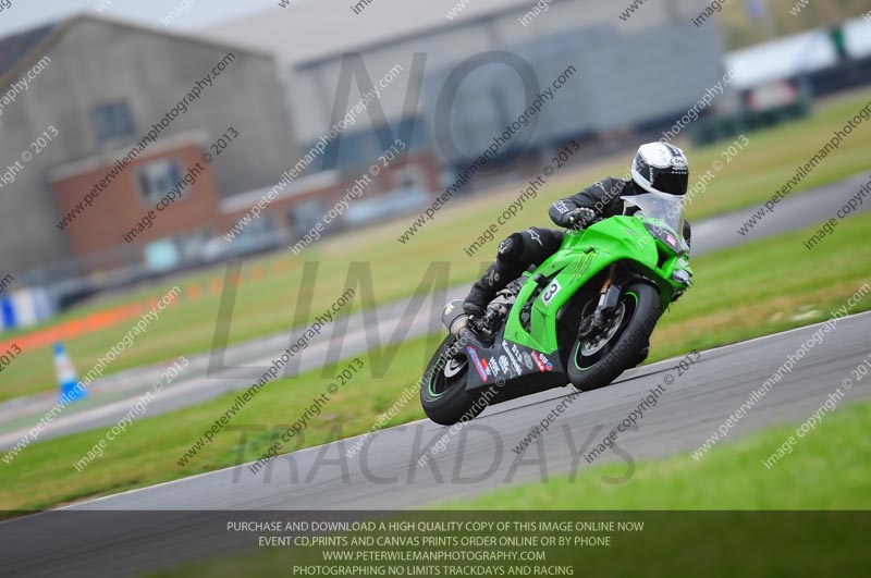 anglesey photographs;bedford no limits trackday;bedford trackday photographs;enduro digital images;event digital images;eventdigitalimages;no limits trackdays;peter wileman photography;racing digital images;trac mon;trackday digital images;trackday photos;ty croes