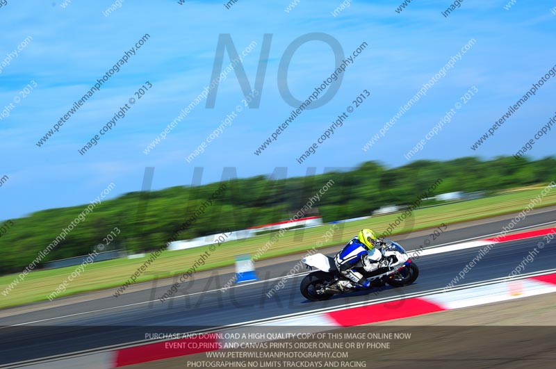 anglesey photographs;bedford no limits trackday;bedford trackday photographs;enduro digital images;event digital images;eventdigitalimages;no limits trackdays;peter wileman photography;racing digital images;trac mon;trackday digital images;trackday photos;ty croes