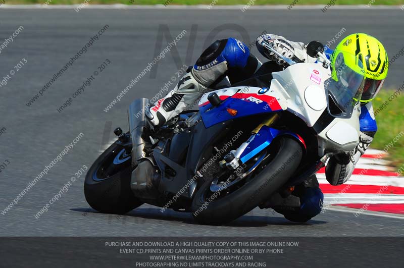 anglesey photographs;bedford no limits trackday;bedford trackday photographs;enduro digital images;event digital images;eventdigitalimages;no limits trackdays;peter wileman photography;racing digital images;trac mon;trackday digital images;trackday photos;ty croes