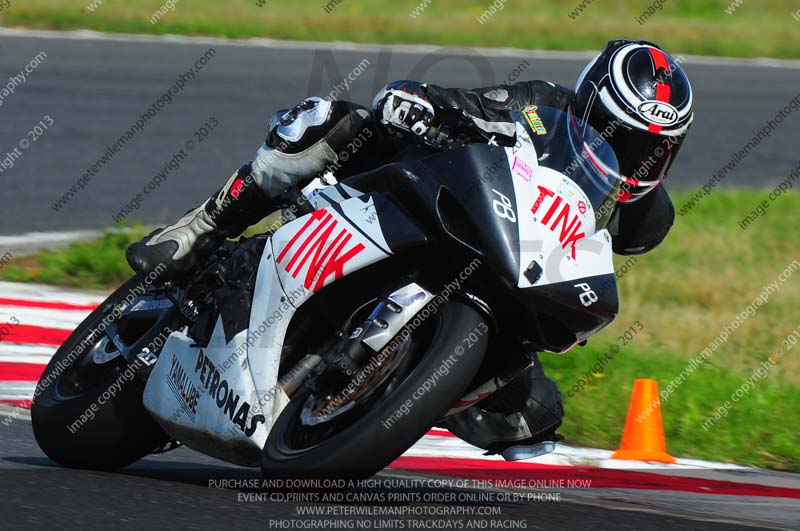 anglesey photographs;bedford no limits trackday;bedford trackday photographs;enduro digital images;event digital images;eventdigitalimages;no limits trackdays;peter wileman photography;racing digital images;trac mon;trackday digital images;trackday photos;ty croes