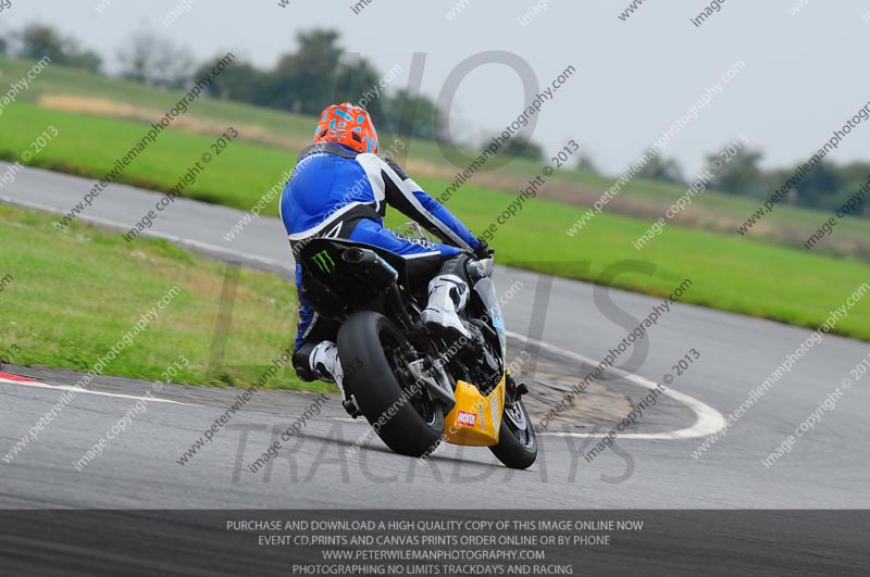 anglesey photographs;bedford no limits trackday;bedford trackday photographs;enduro digital images;event digital images;eventdigitalimages;no limits trackdays;peter wileman photography;racing digital images;trac mon;trackday digital images;trackday photos;ty croes
