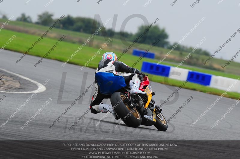 anglesey photographs;bedford no limits trackday;bedford trackday photographs;enduro digital images;event digital images;eventdigitalimages;no limits trackdays;peter wileman photography;racing digital images;trac mon;trackday digital images;trackday photos;ty croes