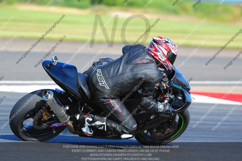 anglesey photographs;bedford no limits trackday;bedford trackday photographs;enduro digital images;event digital images;eventdigitalimages;no limits trackdays;peter wileman photography;racing digital images;trac mon;trackday digital images;trackday photos;ty croes