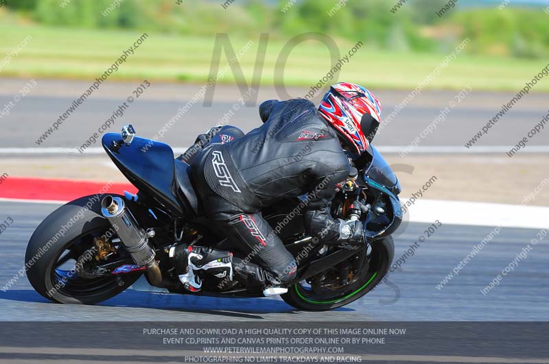 anglesey photographs;bedford no limits trackday;bedford trackday photographs;enduro digital images;event digital images;eventdigitalimages;no limits trackdays;peter wileman photography;racing digital images;trac mon;trackday digital images;trackday photos;ty croes