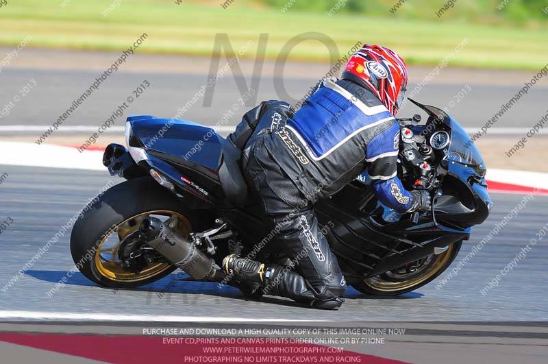 anglesey photographs;bedford no limits trackday;bedford trackday photographs;enduro digital images;event digital images;eventdigitalimages;no limits trackdays;peter wileman photography;racing digital images;trac mon;trackday digital images;trackday photos;ty croes