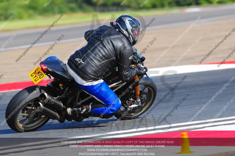 anglesey photographs;bedford no limits trackday;bedford trackday photographs;enduro digital images;event digital images;eventdigitalimages;no limits trackdays;peter wileman photography;racing digital images;trac mon;trackday digital images;trackday photos;ty croes
