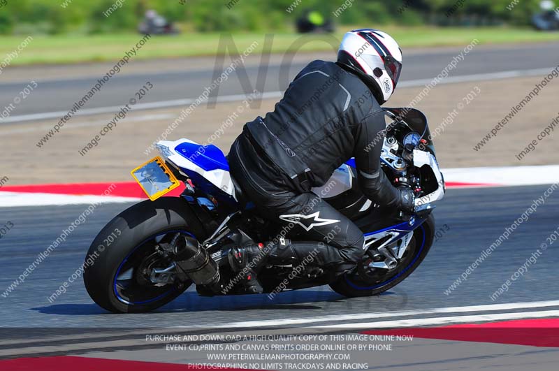 anglesey photographs;bedford no limits trackday;bedford trackday photographs;enduro digital images;event digital images;eventdigitalimages;no limits trackdays;peter wileman photography;racing digital images;trac mon;trackday digital images;trackday photos;ty croes