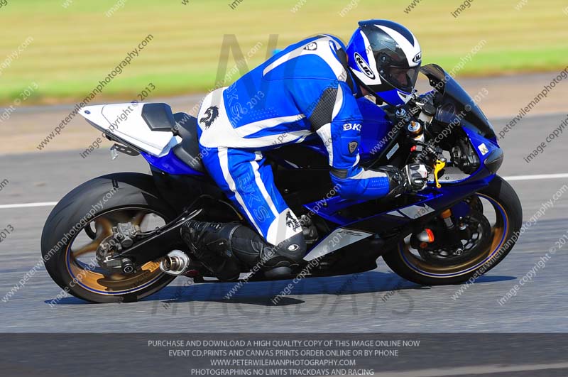 anglesey photographs;bedford no limits trackday;bedford trackday photographs;enduro digital images;event digital images;eventdigitalimages;no limits trackdays;peter wileman photography;racing digital images;trac mon;trackday digital images;trackday photos;ty croes