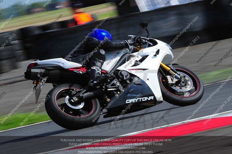 anglesey photographs;bedford no limits trackday;bedford trackday photographs;enduro digital images;event digital images;eventdigitalimages;no limits trackdays;peter wileman photography;racing digital images;trac mon;trackday digital images;trackday photos;ty croes