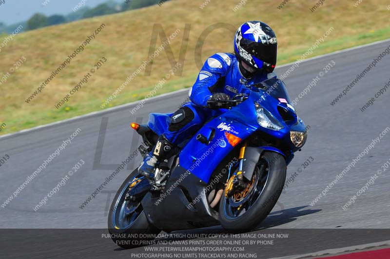 anglesey photographs;bedford no limits trackday;bedford trackday photographs;enduro digital images;event digital images;eventdigitalimages;no limits trackdays;peter wileman photography;racing digital images;trac mon;trackday digital images;trackday photos;ty croes