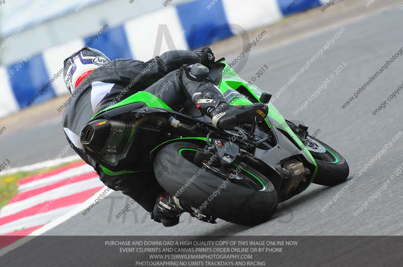 anglesey photographs;bedford no limits trackday;bedford trackday photographs;enduro digital images;event digital images;eventdigitalimages;no limits trackdays;peter wileman photography;racing digital images;trac mon;trackday digital images;trackday photos;ty croes