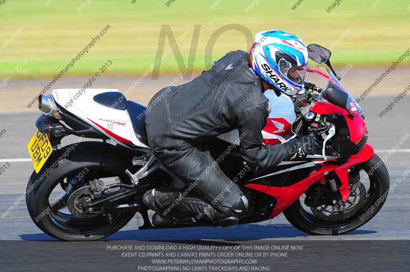 anglesey photographs;bedford no limits trackday;bedford trackday photographs;enduro digital images;event digital images;eventdigitalimages;no limits trackdays;peter wileman photography;racing digital images;trac mon;trackday digital images;trackday photos;ty croes
