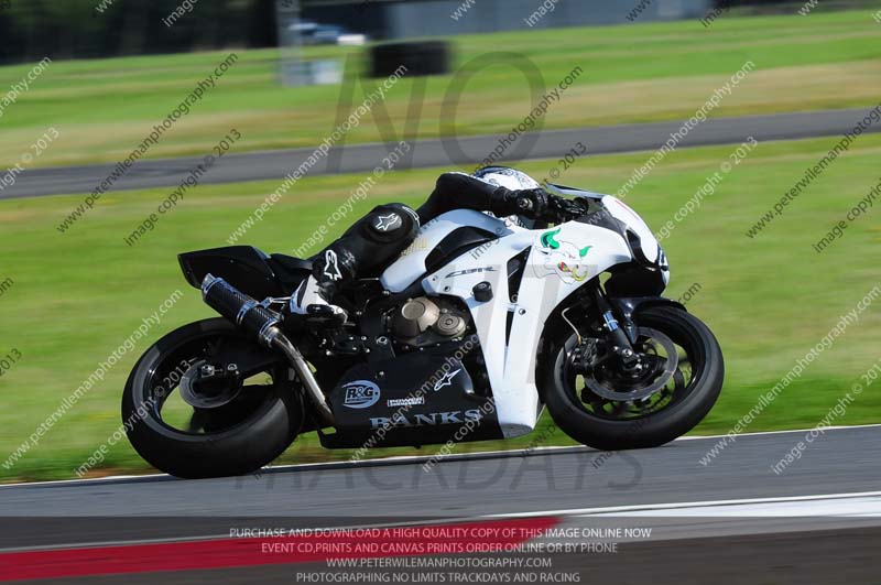 anglesey photographs;bedford no limits trackday;bedford trackday photographs;enduro digital images;event digital images;eventdigitalimages;no limits trackdays;peter wileman photography;racing digital images;trac mon;trackday digital images;trackday photos;ty croes