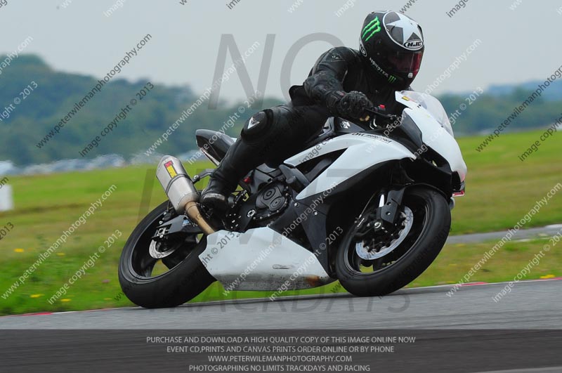 anglesey photographs;bedford no limits trackday;bedford trackday photographs;enduro digital images;event digital images;eventdigitalimages;no limits trackdays;peter wileman photography;racing digital images;trac mon;trackday digital images;trackday photos;ty croes