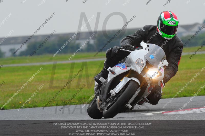 anglesey photographs;bedford no limits trackday;bedford trackday photographs;enduro digital images;event digital images;eventdigitalimages;no limits trackdays;peter wileman photography;racing digital images;trac mon;trackday digital images;trackday photos;ty croes