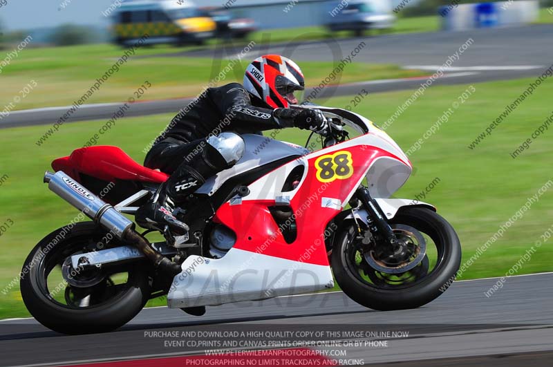 anglesey photographs;bedford no limits trackday;bedford trackday photographs;enduro digital images;event digital images;eventdigitalimages;no limits trackdays;peter wileman photography;racing digital images;trac mon;trackday digital images;trackday photos;ty croes