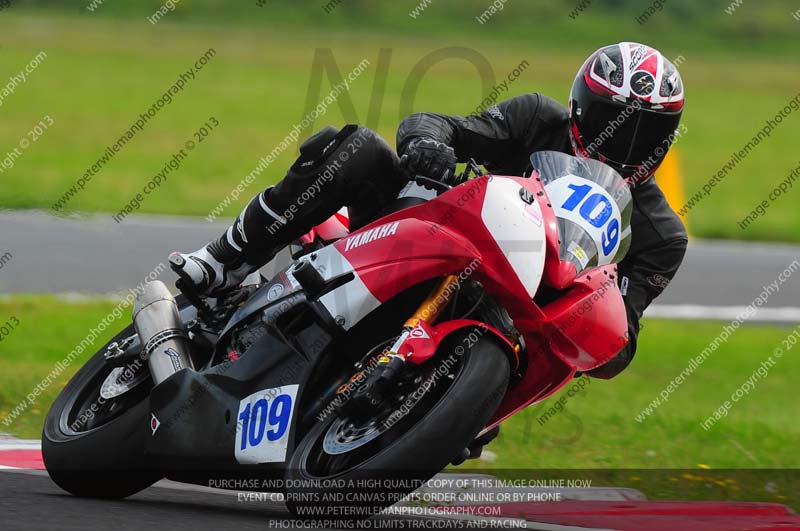 anglesey photographs;bedford no limits trackday;bedford trackday photographs;enduro digital images;event digital images;eventdigitalimages;no limits trackdays;peter wileman photography;racing digital images;trac mon;trackday digital images;trackday photos;ty croes