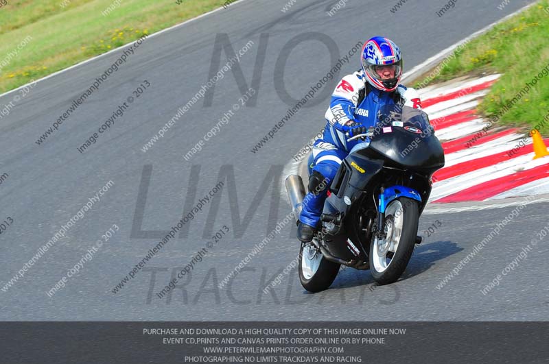 anglesey photographs;bedford no limits trackday;bedford trackday photographs;enduro digital images;event digital images;eventdigitalimages;no limits trackdays;peter wileman photography;racing digital images;trac mon;trackday digital images;trackday photos;ty croes