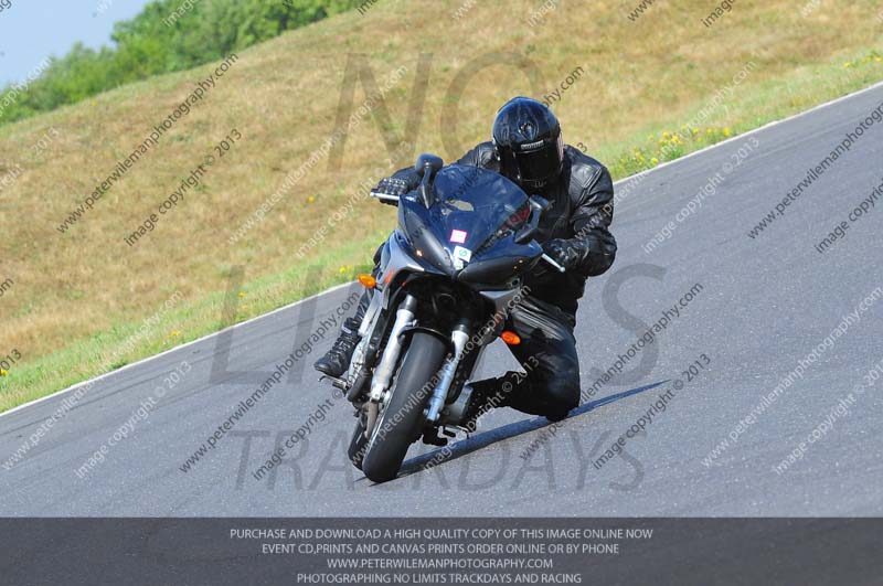 anglesey photographs;bedford no limits trackday;bedford trackday photographs;enduro digital images;event digital images;eventdigitalimages;no limits trackdays;peter wileman photography;racing digital images;trac mon;trackday digital images;trackday photos;ty croes