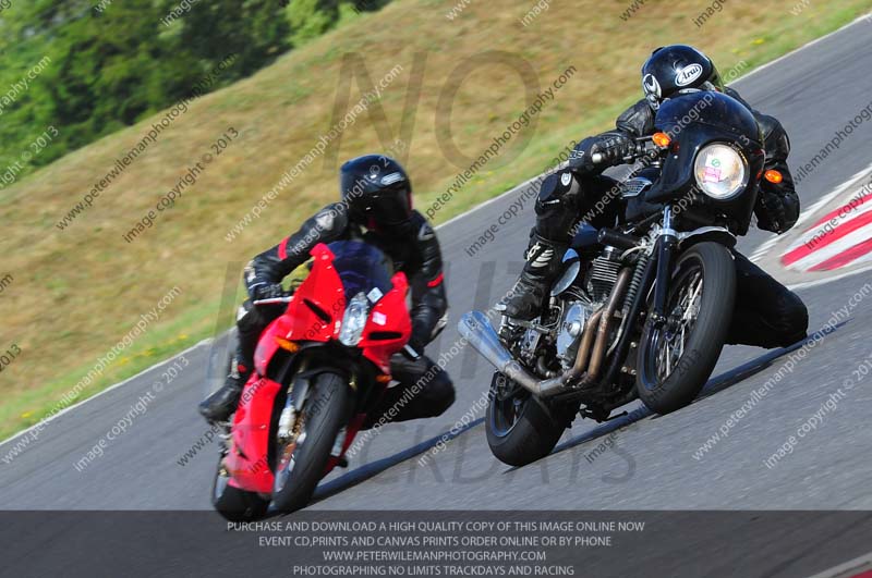 anglesey photographs;bedford no limits trackday;bedford trackday photographs;enduro digital images;event digital images;eventdigitalimages;no limits trackdays;peter wileman photography;racing digital images;trac mon;trackday digital images;trackday photos;ty croes